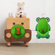 Cute urinal for boys with funny target design