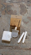 Portable Silicone Toilet Brush – Wall-Mounted, Anti-Drip Cleaner with Non-Slip Handle